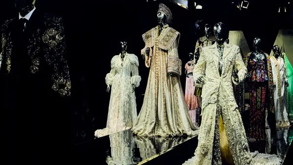 Manish-Malhotra-Designs